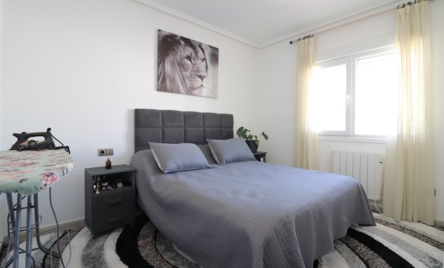 Herverkoop - Vrijstaande woning / Villa -
Benijofar - Monte Azul