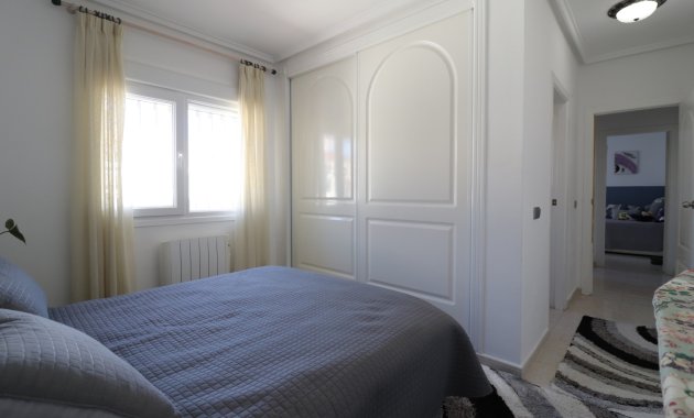 Herverkoop - Vrijstaande woning / Villa -
Benijofar - Monte Azul