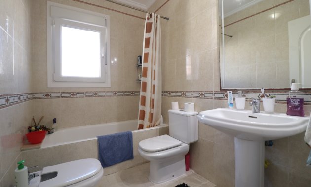 Herverkoop - Vrijstaande woning / Villa -
Benijofar - Monte Azul