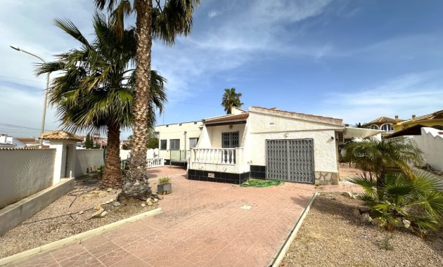 Herverkoop - Vrijstaande woning / Villa -
Ciudad Quesada - Rojales - Ciudad Quesada