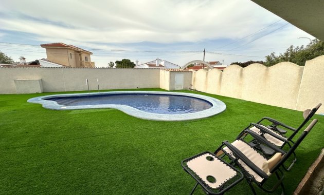 Herverkoop - Vrijstaande woning / Villa -
Ciudad Quesada - Rojales - Ciudad Quesada