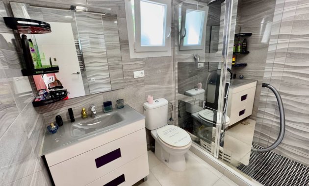 Herverkoop - Vrijstaande woning / Villa -
Ciudad Quesada - Rojales - Ciudad Quesada