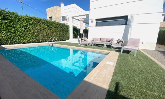 Herverkoop - Vrijstaande woning / Villa -
Ciudad Quesada - Rojales - Doña Pepa