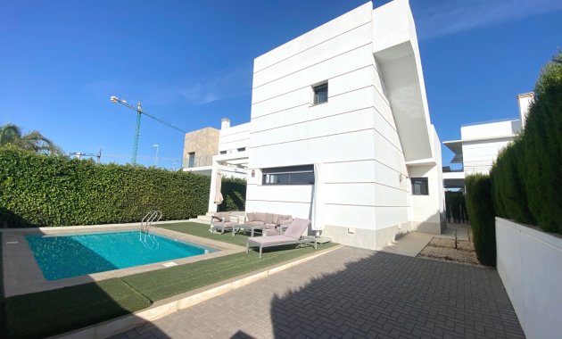 Herverkoop - Vrijstaande woning / Villa -
Ciudad Quesada - Rojales - Doña Pepa