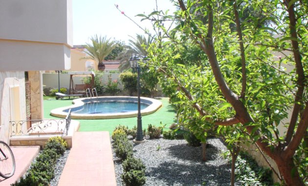 Herverkoop - Vrijstaande woning / Villa -
Ciudad Quesada - Rojales - Ciudad Quesada