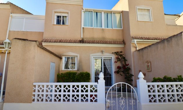Herverkoop - Rijwoning -
Ciudad Quesada - Rojales - Doña Pepa