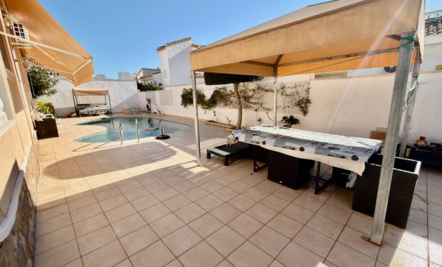 Herverkoop - Vrijstaande woning / Villa -
Ciudad Quesada - Rojales - Ciudad Quesada