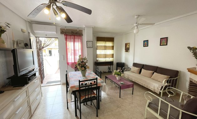 Herverkoop - Rijwoning -
Ciudad Quesada - Rojales - Lo Marabú