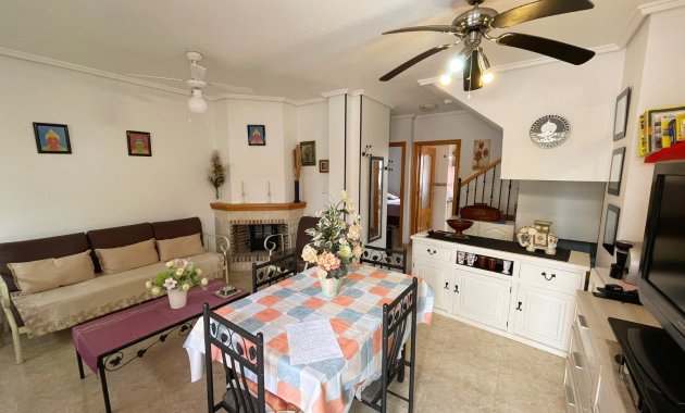 Herverkoop - Rijwoning -
Ciudad Quesada - Rojales - Lo Marabú
