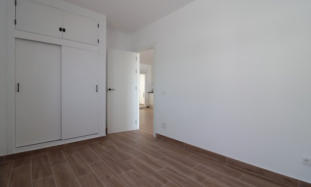 Herverkoop - Rijwoning -
Ciudad Quesada - Rojales - Altos de Quesada
