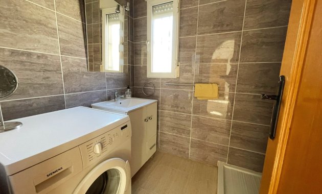 Herverkoop - Vrijstaande woning / Villa -
Ciudad Quesada - Rojales - Rojales