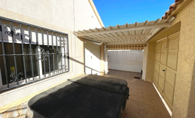 Herverkoop - Vrijstaande woning / Villa -
Ciudad Quesada - Rojales - Rojales