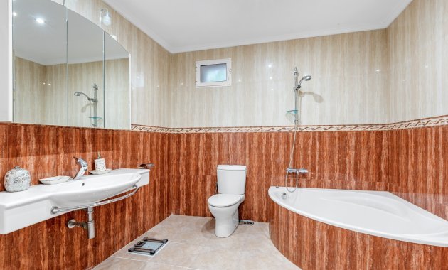 Herverkoop - Vrijstaande woning / Villa -
Ciudad Quesada - Rojales - Ciudad Quesada