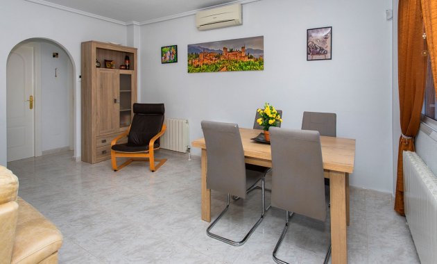 Herverkoop - Vrijstaande woning / Villa -
Ciudad Quesada - Rojales - Pueblo