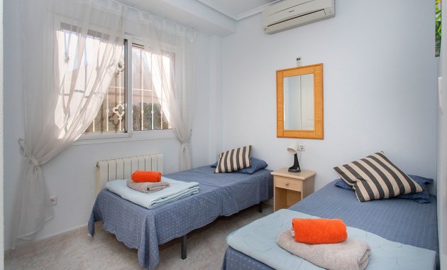 Herverkoop - Vrijstaande woning / Villa -
Ciudad Quesada - Rojales - Pueblo