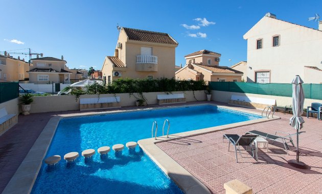 Herverkoop - Vrijstaande woning / Villa -
Ciudad Quesada - Rojales - Pueblo