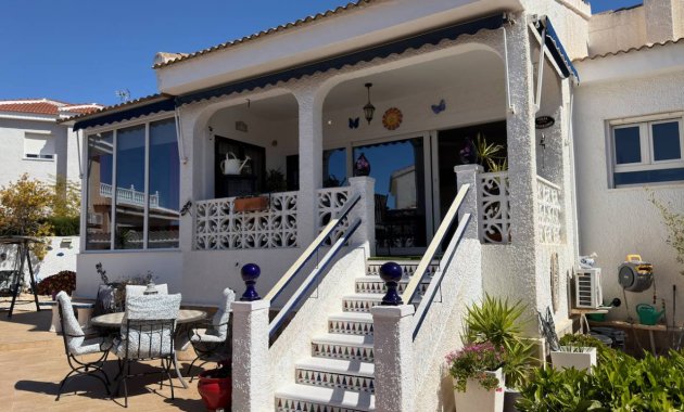 Herverkoop - Vrijstaande woning / Villa -
Ciudad Quesada - Rojales - Ciudad Quesada