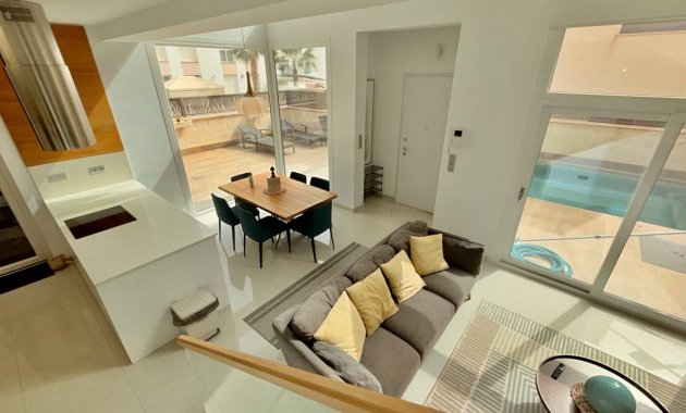 Herverkoop - Vrijstaande woning / Villa -
Ciudad Quesada - Rojales - Pueblo Bravo