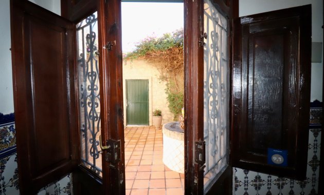 Herverkoop - Finca   -
Ciudad Quesada - Rojales - Heredades
