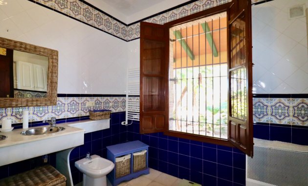 Herverkoop - Finca   -
Ciudad Quesada - Rojales - Heredades