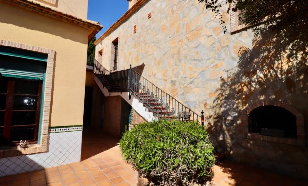Herverkoop - Finca   -
Ciudad Quesada - Rojales - Heredades