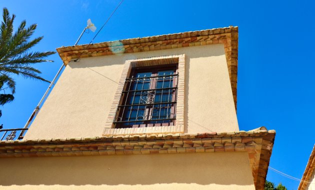 Herverkoop - Finca   -
Ciudad Quesada - Rojales - Heredades