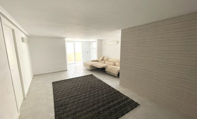 Herverkoop - Vrijstaande woning / Villa -
Ciudad Quesada - Rojales - Ciudad Quesada