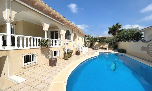 Herverkoop - Vrijstaande woning / Villa -
Ciudad Quesada - Rojales - Ciudad Quesada