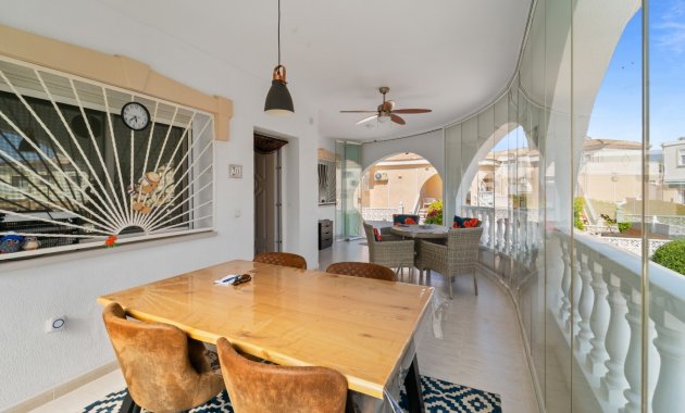 Herverkoop - Vrijstaande woning / Villa -
Benijofar - Monte Azul