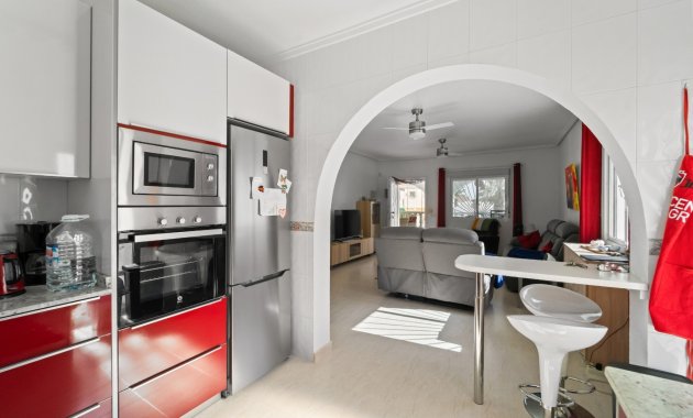 Herverkoop - Vrijstaande woning / Villa -
Benijofar - Monte Azul