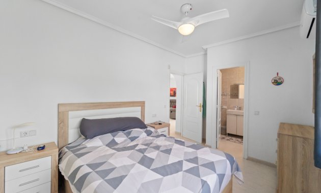 Herverkoop - Vrijstaande woning / Villa -
Benijofar - Monte Azul
