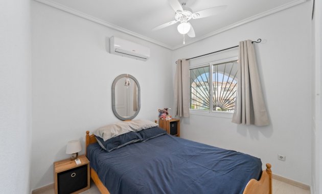 Herverkoop - Vrijstaande woning / Villa -
Benijofar - Monte Azul