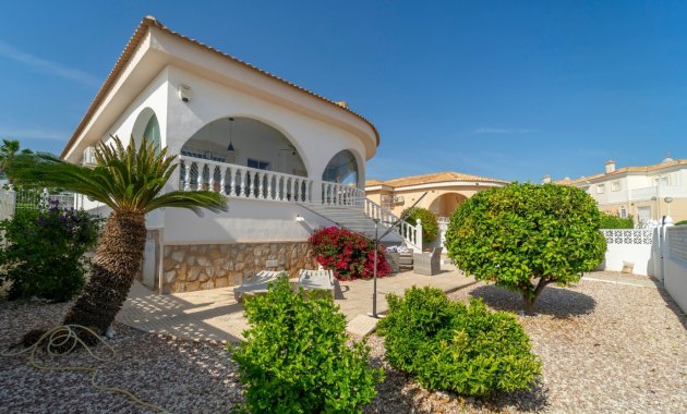 Herverkoop - Vrijstaande woning / Villa -
Benijofar - Monte Azul