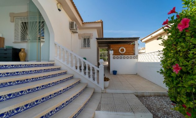 Herverkoop - Vrijstaande woning / Villa -
Benijofar - Monte Azul