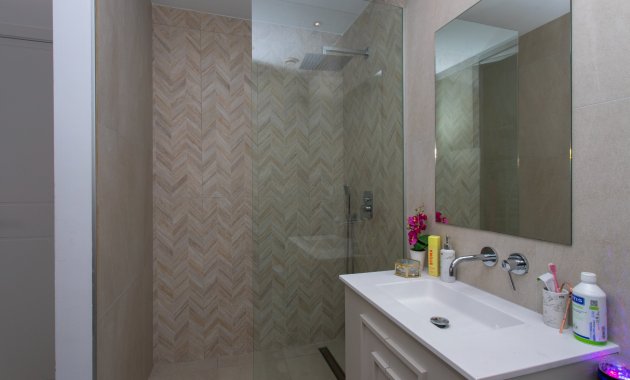 Herverkoop - Vrijstaande woning / Villa -
Ciudad Quesada - Rojales - Rojales