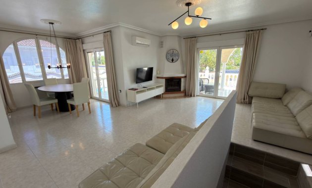 Herverkoop - Vrijstaande woning / Villa -
Ciudad Quesada - Rojales - Ciudad Quesada