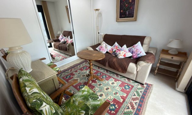 Herverkoop - Vrijstaande woning / Villa -
Benijofar