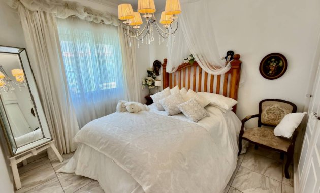 Herverkoop - Vrijstaande woning / Villa -
Ciudad Quesada - Rojales - Ciudad Quesada