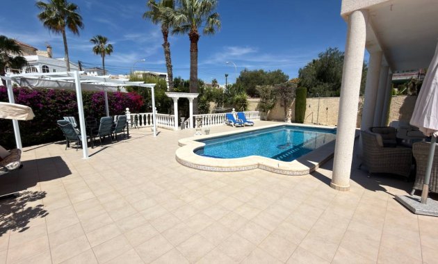 Herverkoop - Vrijstaande woning / Villa -
Ciudad Quesada - Rojales - Ciudad Quesada