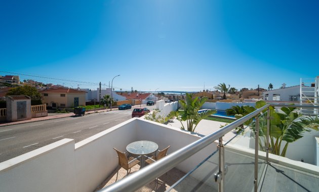Herverkoop - Rijwoning -
Ciudad Quesada - Rojales - town