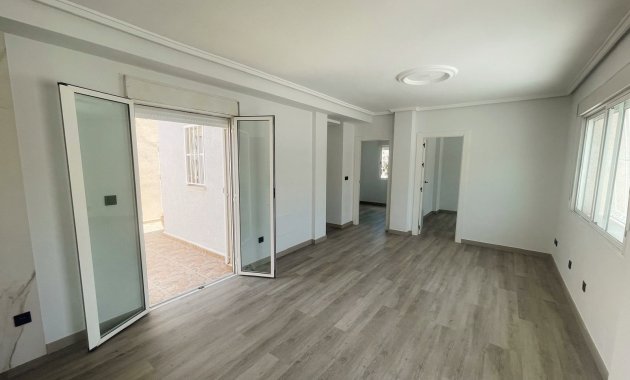 Herverkoop - Rijwoning -
Ciudad Quesada - Rojales - La Marquesa Golf
