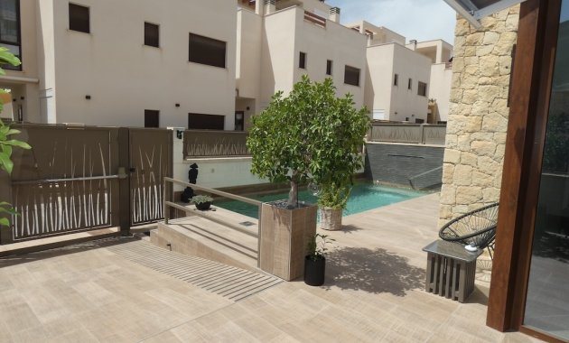 Herverkoop - Vrijstaande woning / Villa -
Ciudad Quesada - Rojales - Ciudad Quesada