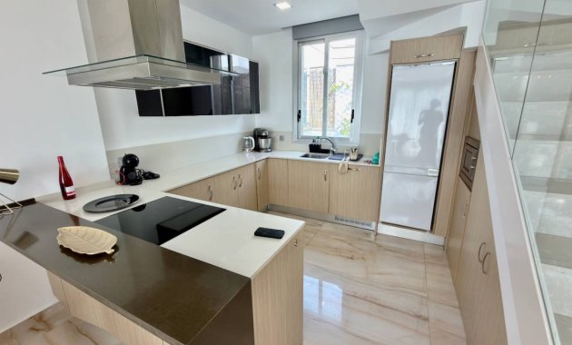 Herverkoop - Vrijstaande woning / Villa -
Ciudad Quesada - Rojales - Costa Blanca