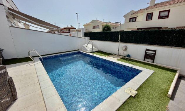 Herverkoop - Vrijstaande woning / Villa -
Ciudad Quesada - Rojales - Costa Blanca