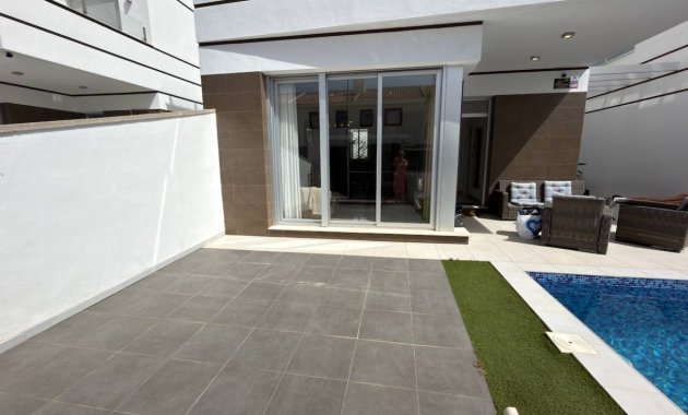 Herverkoop - Vrijstaande woning / Villa -
Ciudad Quesada - Rojales - Costa Blanca