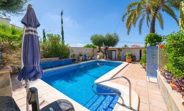 Herverkoop - Vrijstaande woning / Villa -
Ciudad Quesada - Rojales - Rojales