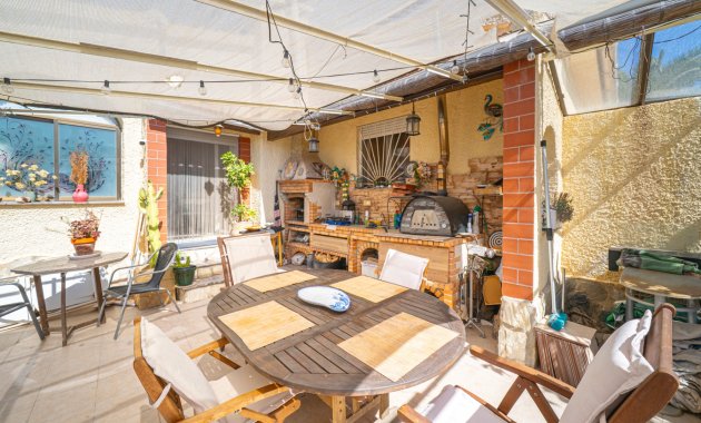 Herverkoop - Vrijstaande woning / Villa -
Ciudad Quesada - Rojales - Rojales