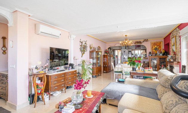 Herverkoop - Vrijstaande woning / Villa -
Ciudad Quesada - Rojales - Rojales