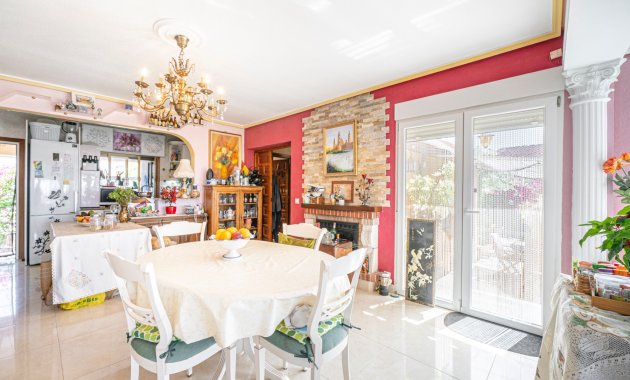 Herverkoop - Vrijstaande woning / Villa -
Ciudad Quesada - Rojales - Rojales