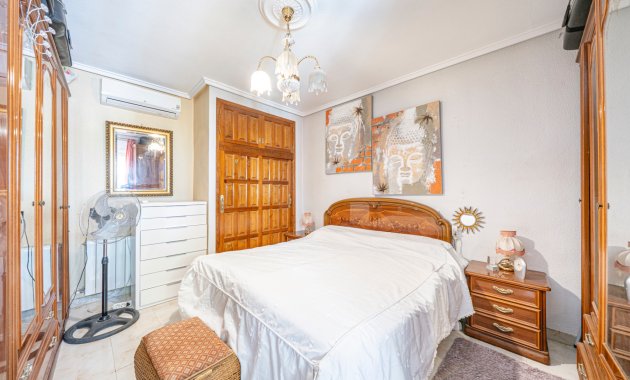 Herverkoop - Vrijstaande woning / Villa -
Ciudad Quesada - Rojales - Rojales